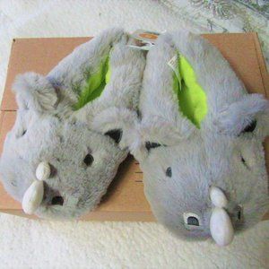 Toddler Hoppy Moccasin Slippers - Cat & Jack